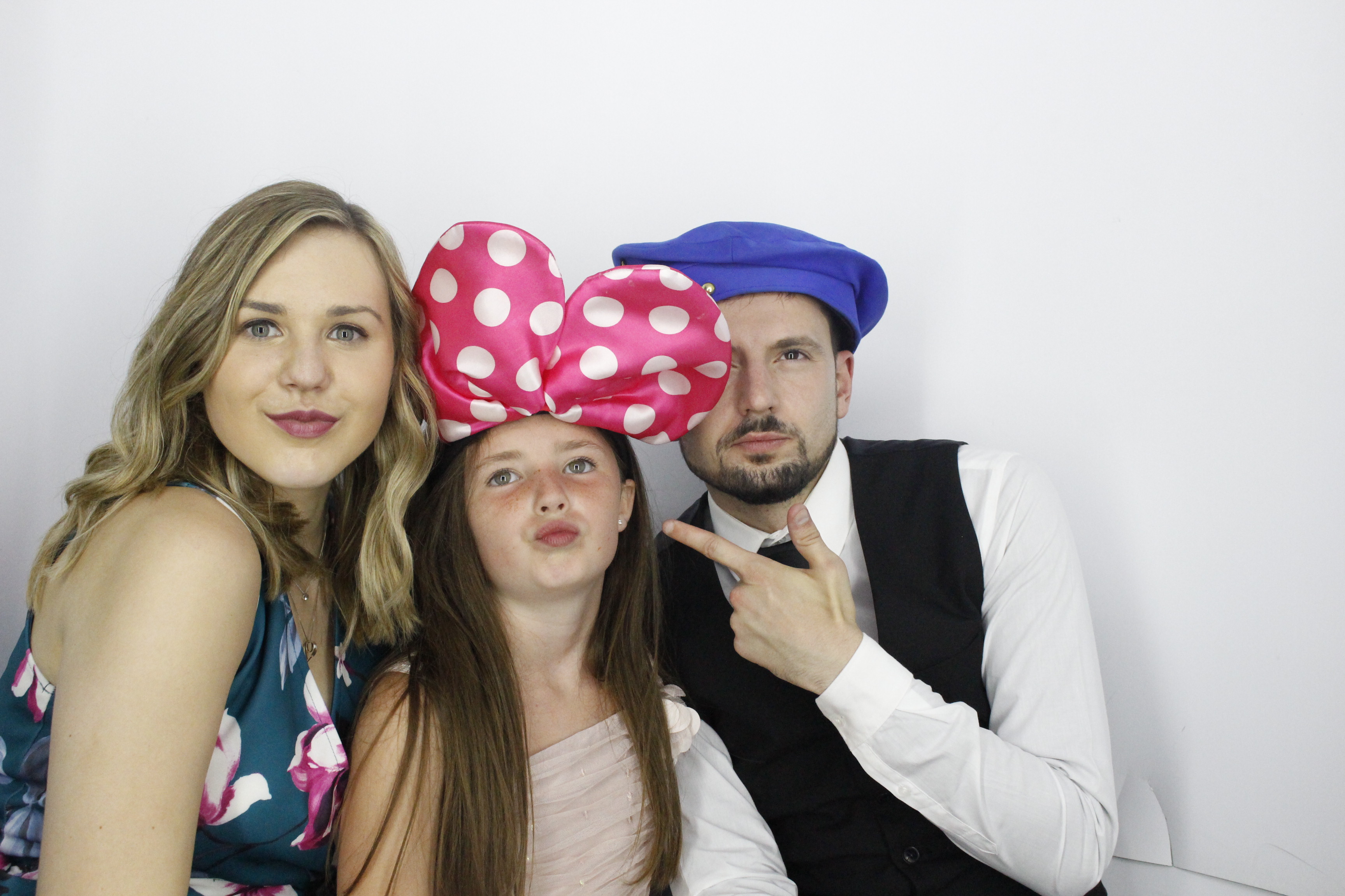 Sam & Rachel's Wedding | View more photos from the event at gallery.myphotoboothexperience.co.uk/u/MyPhotoBoothExperienceLtd/Sam-Rachels-Wedding